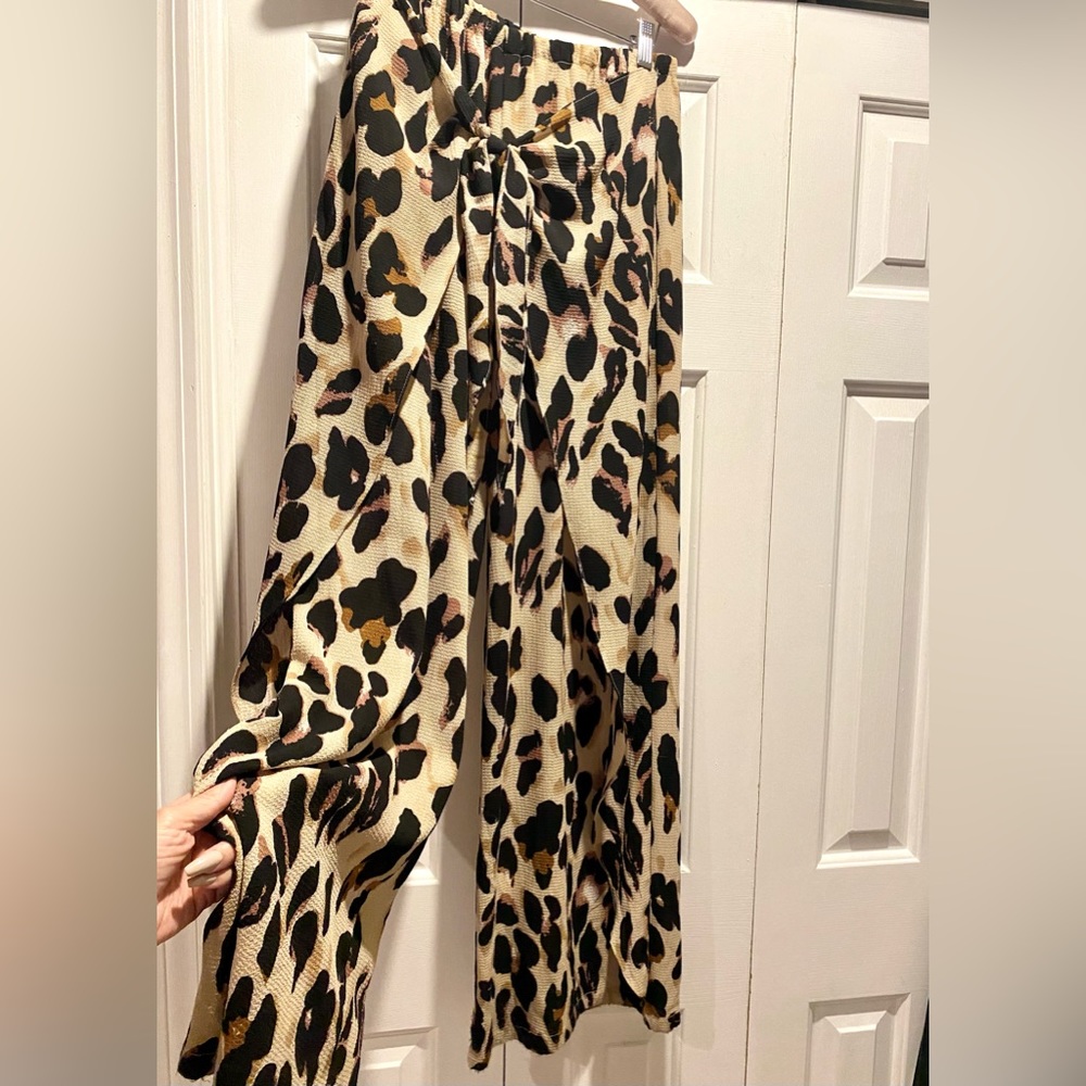 Leopard print tie front palazzo genie style pants
